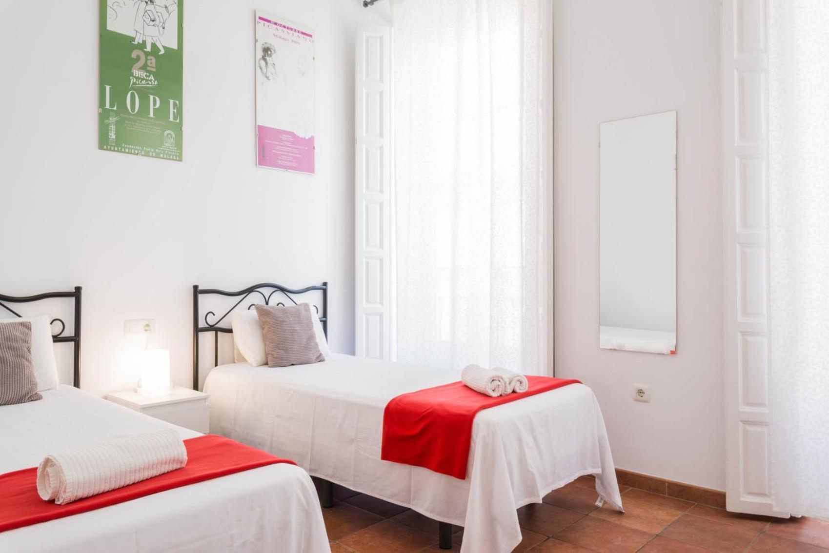 Apartamentos Alcazaba マラガ エクステリア 写真